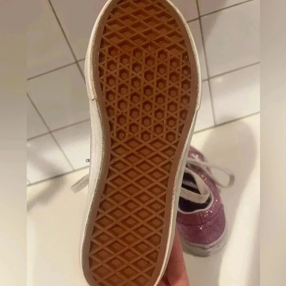 Vans Kids Old Skool Glitter Sparkly Lilac Pink Size 3 (kids) worn twice! EUC - Picture 5 of 6